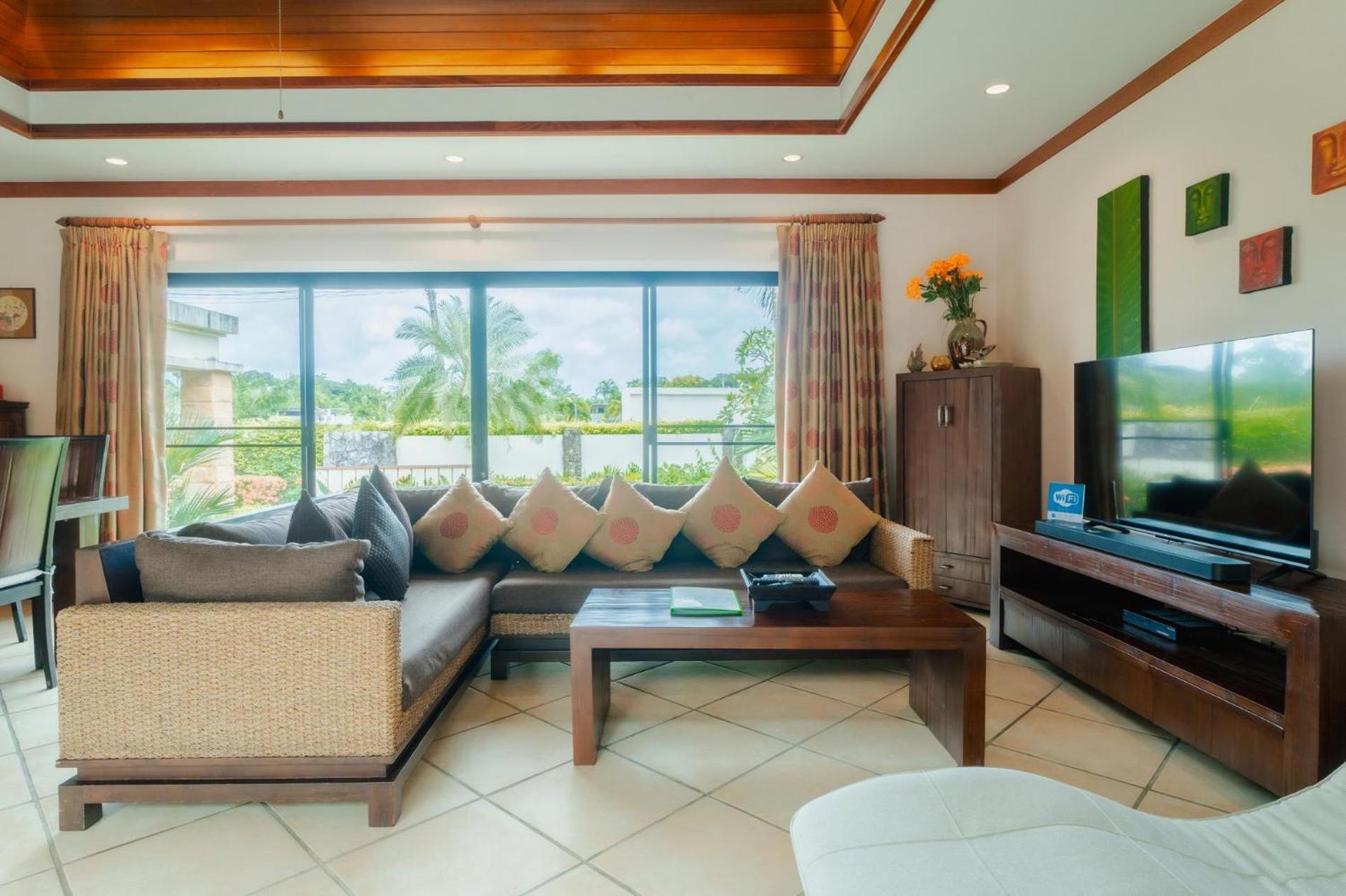 Lotus Pool Villa