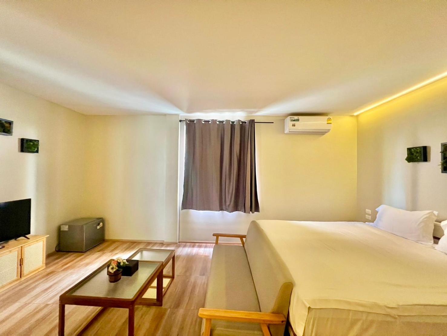 Sunset Phuket Hotel Patong