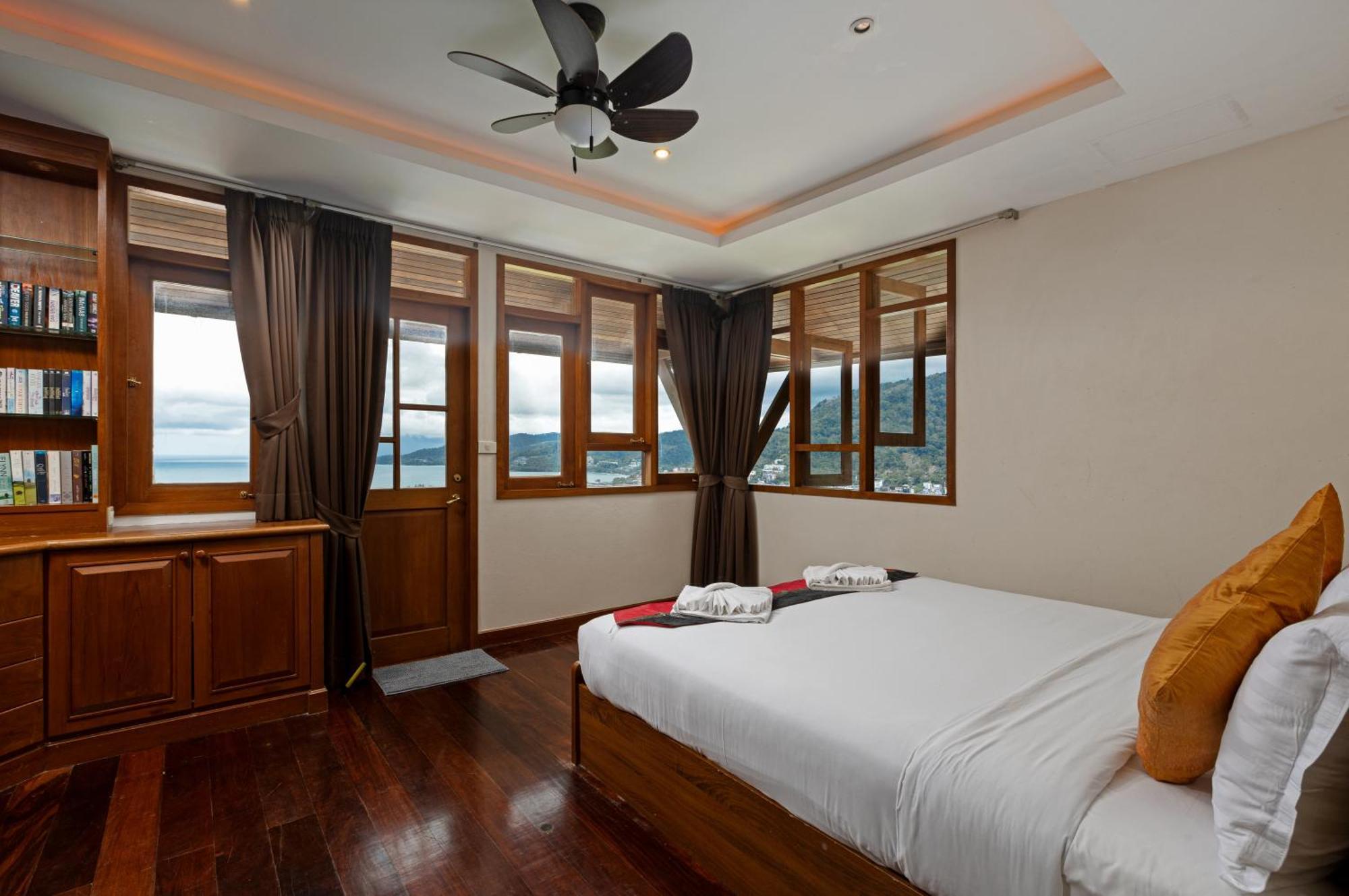 Villa Moon Talay View *