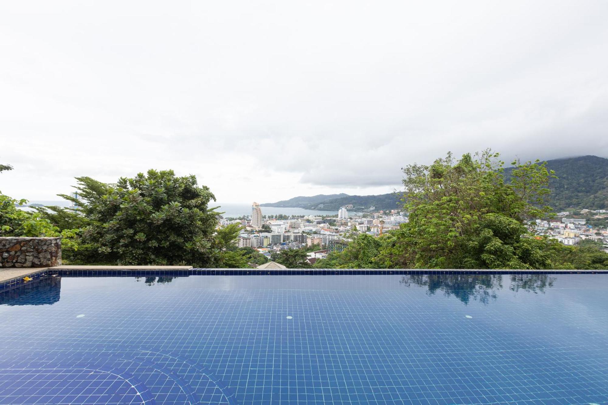 Moon Talay View Villa Patong
