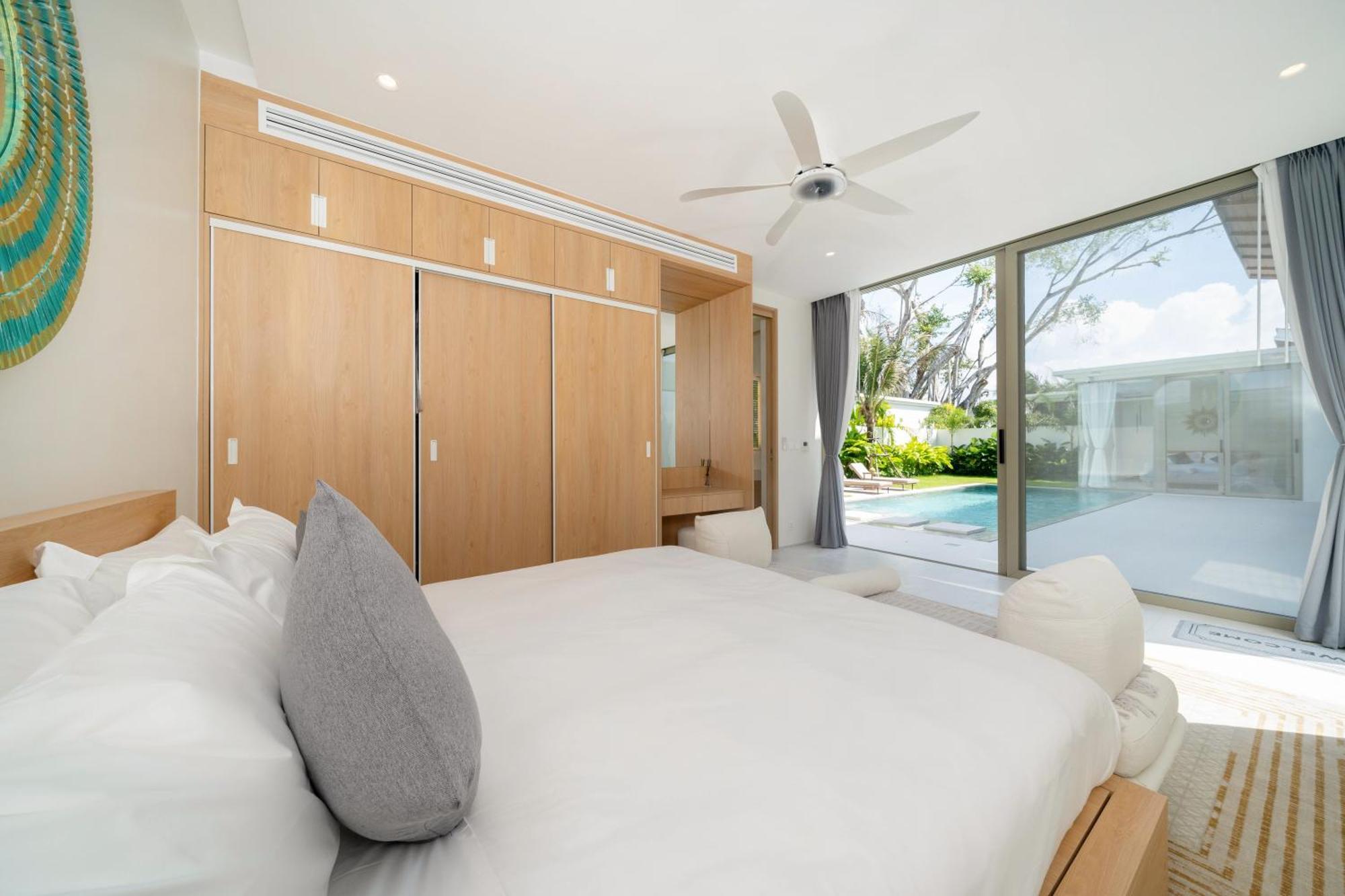 Luxury Pool And Garden Villa Phuket