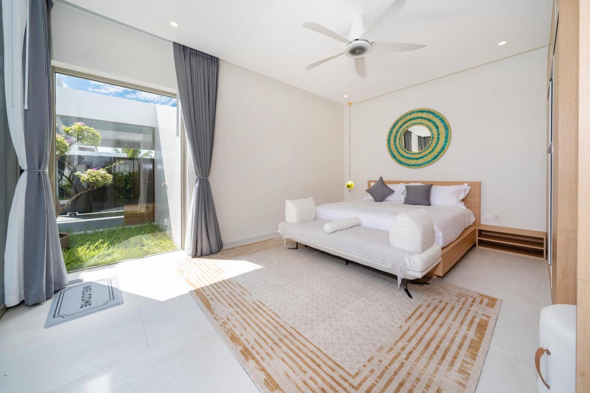 Luxury Pool And Garden Villa Phuket
