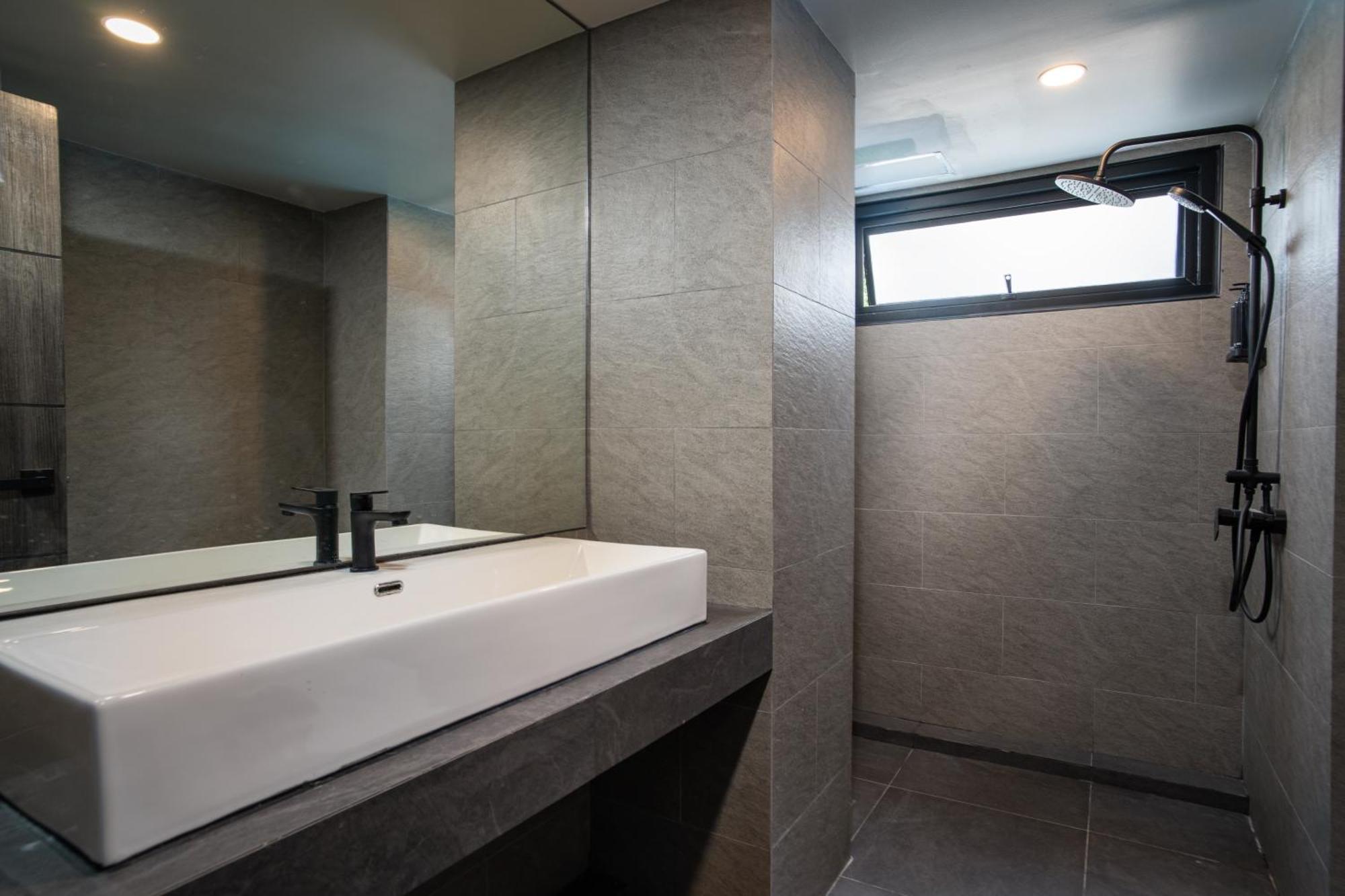 4 Bedroom Kalim Sea View