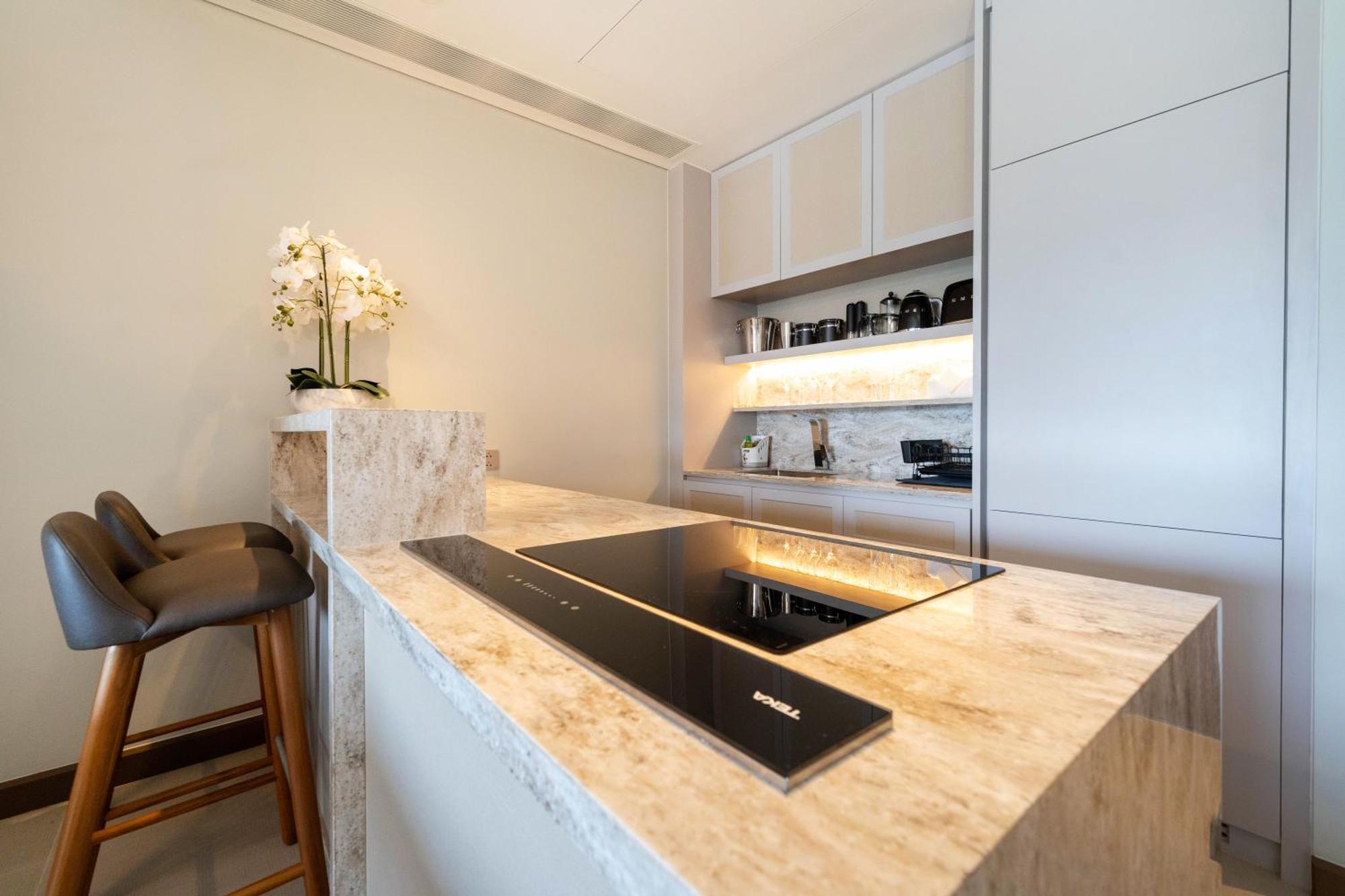 2-bedroom Luxury In Laguna Bangtao With Jacuzzi Pool, Angsana 133