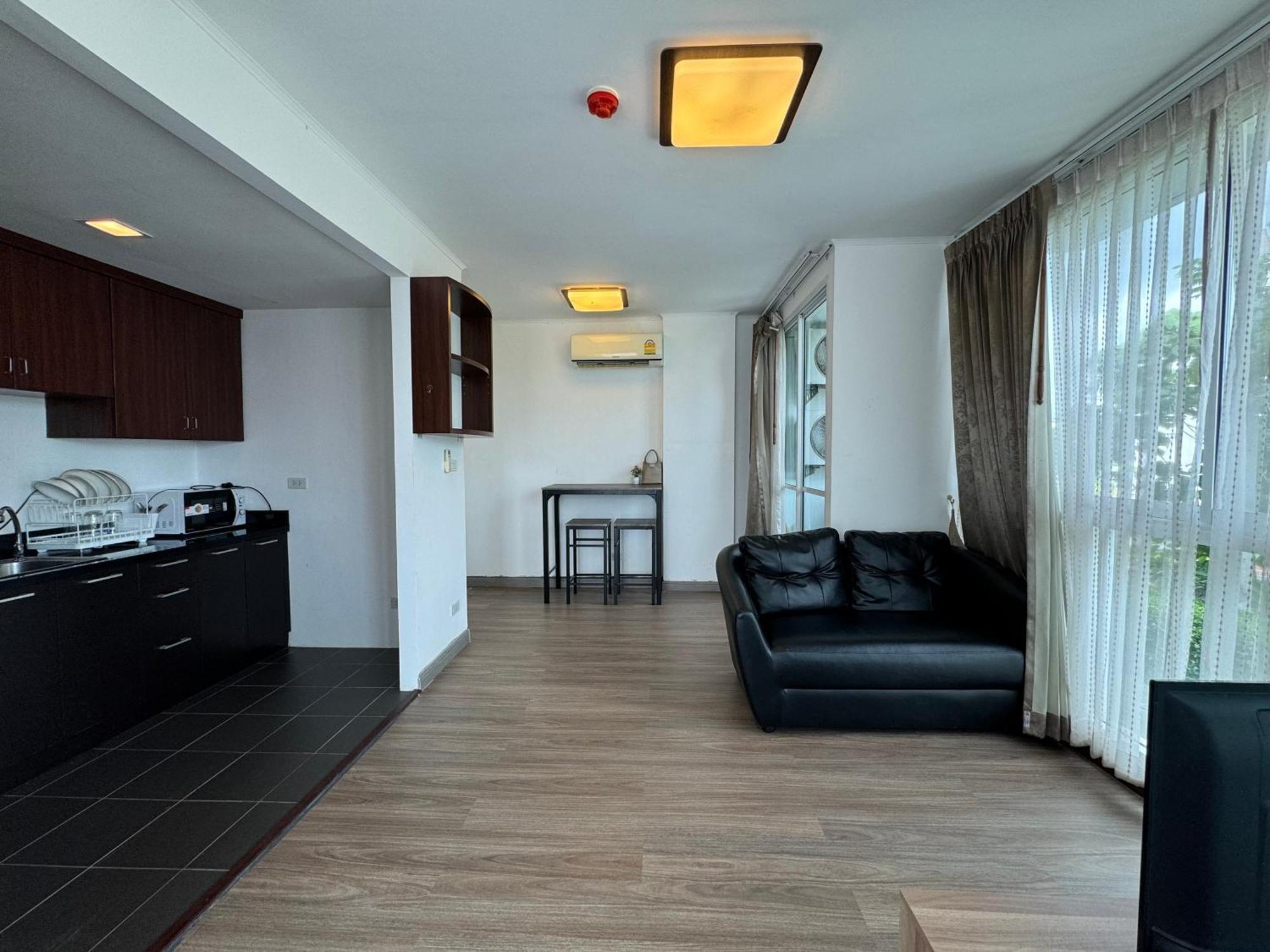Apartment The Wind
