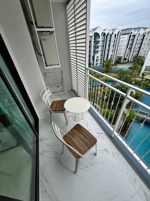 Apartment Super Naiyang Title 1bdr 600m To Nai Yang