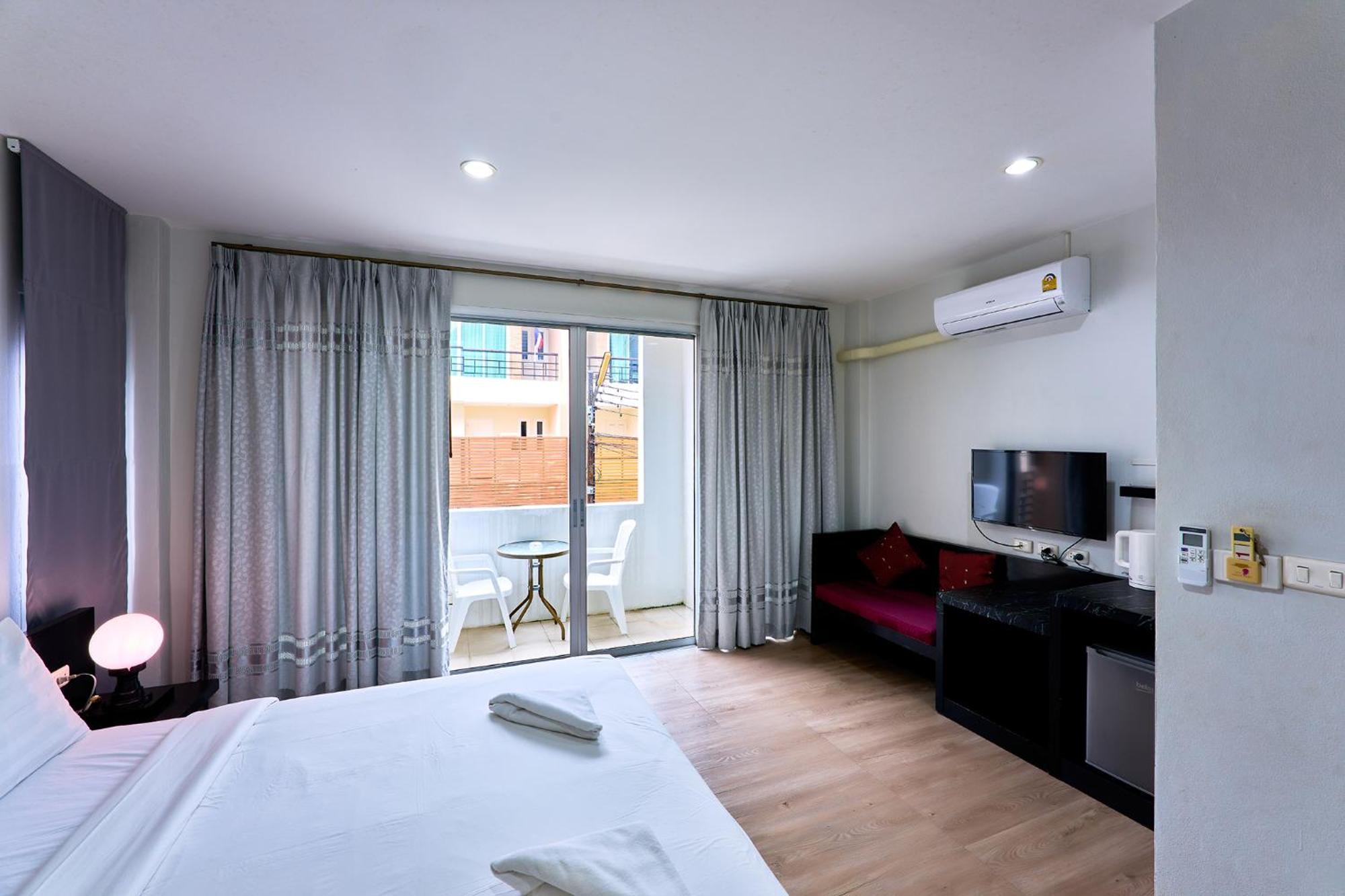 Jinta Andaman Hotel Kata Beach (Phuket)