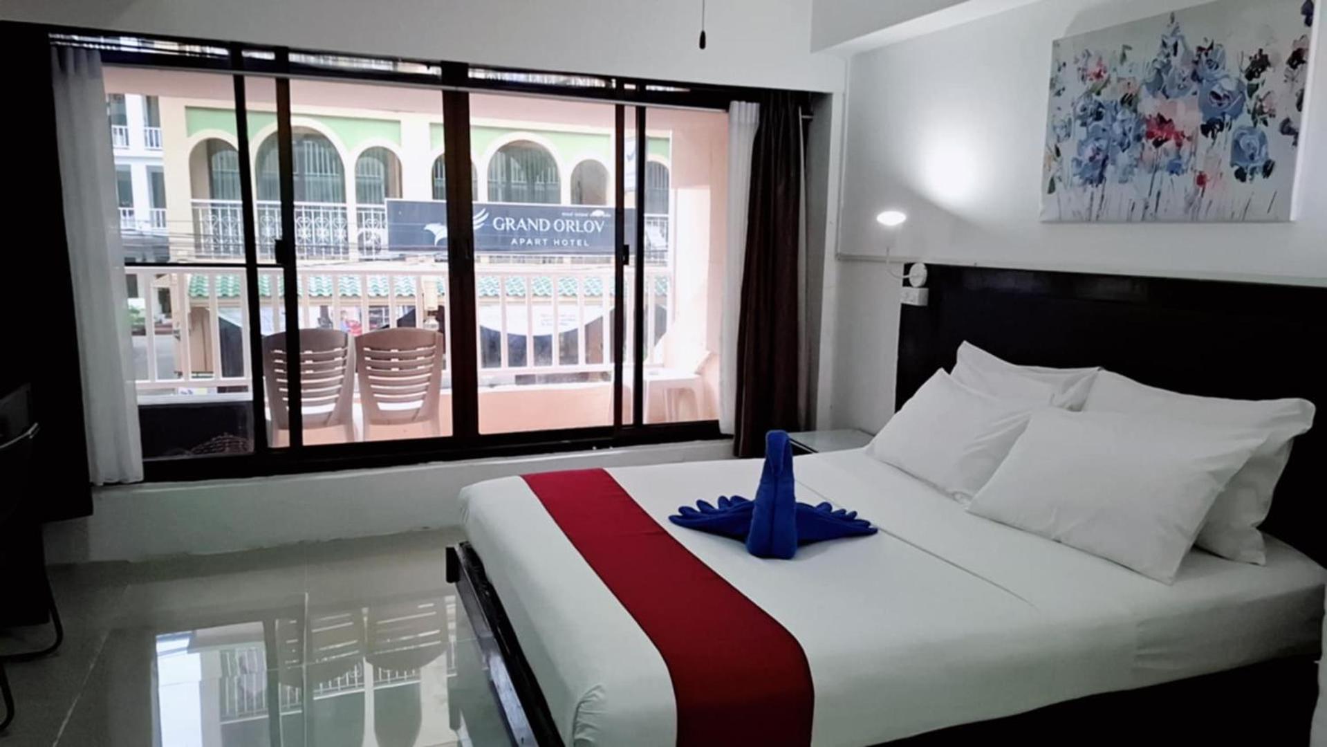 Boomerang Hostel