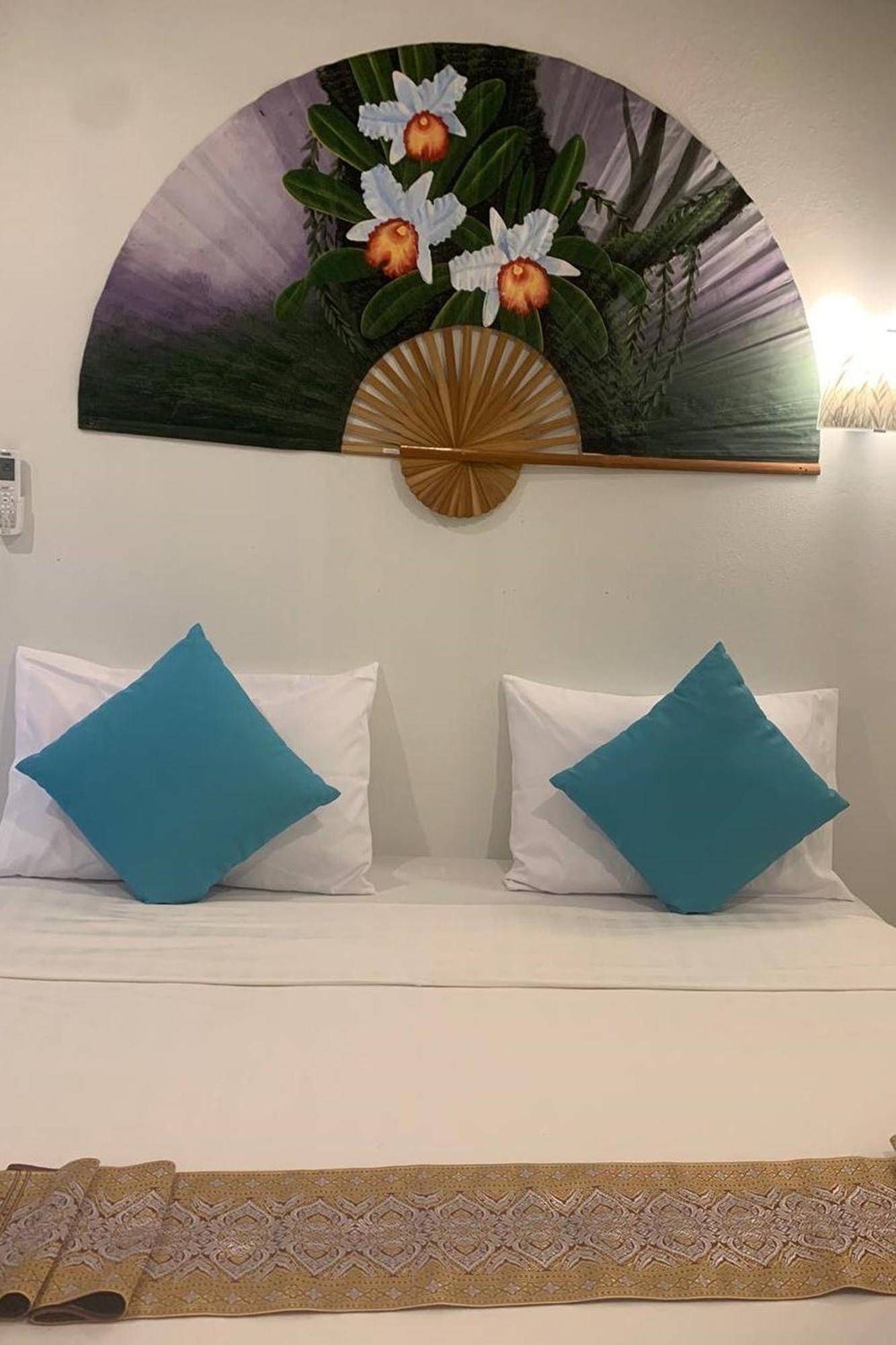 Hotel Remember @ Town