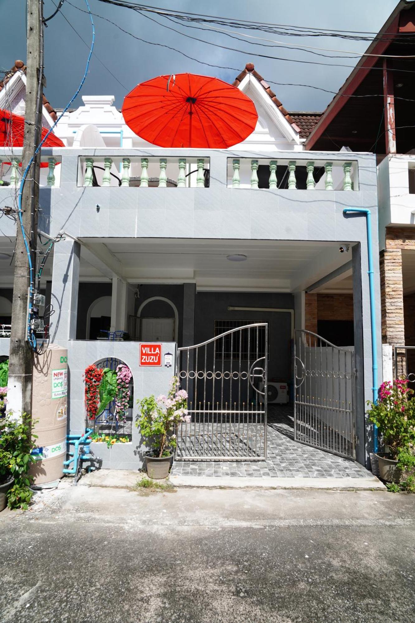 Zuzu Phuket * Kata Beach (Phuket)