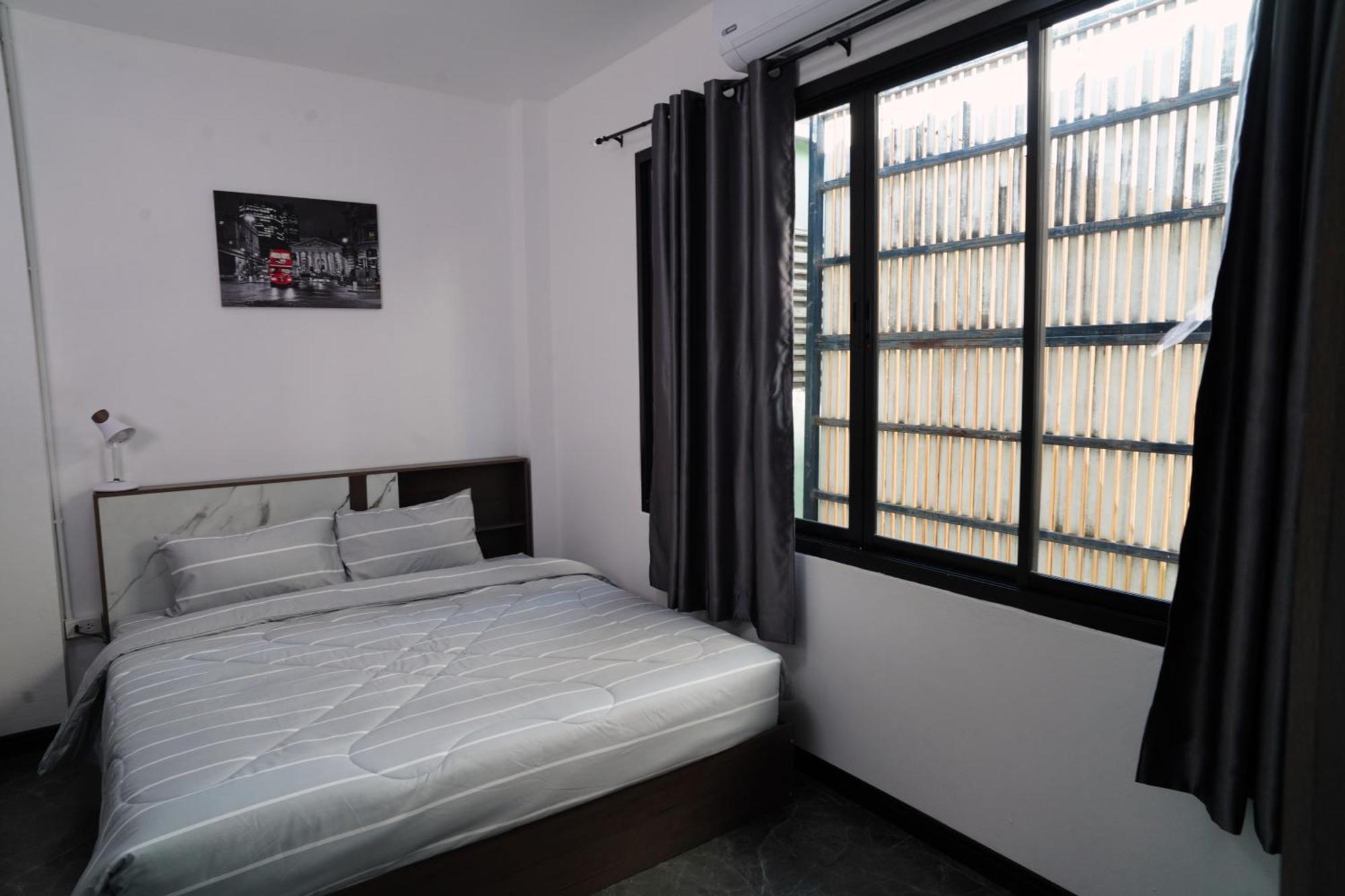 London House Phuket Holiday home