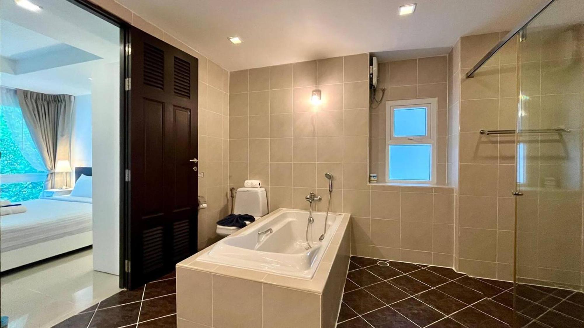 6-58 Penthouse 155 Qm 1km Away From *