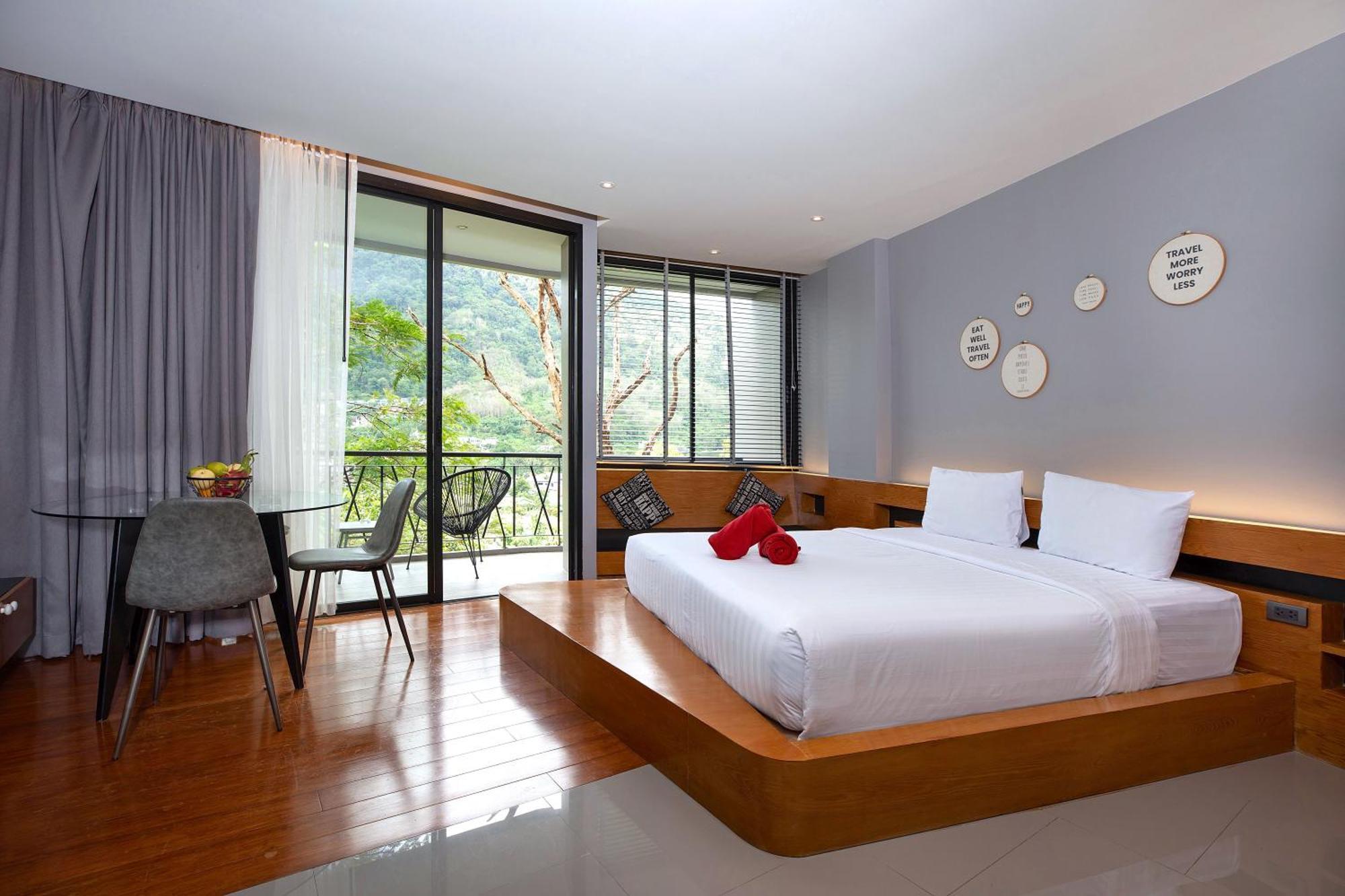 Embrace Nature, Comfort & Beach Proximity - B24 At Apartment *
