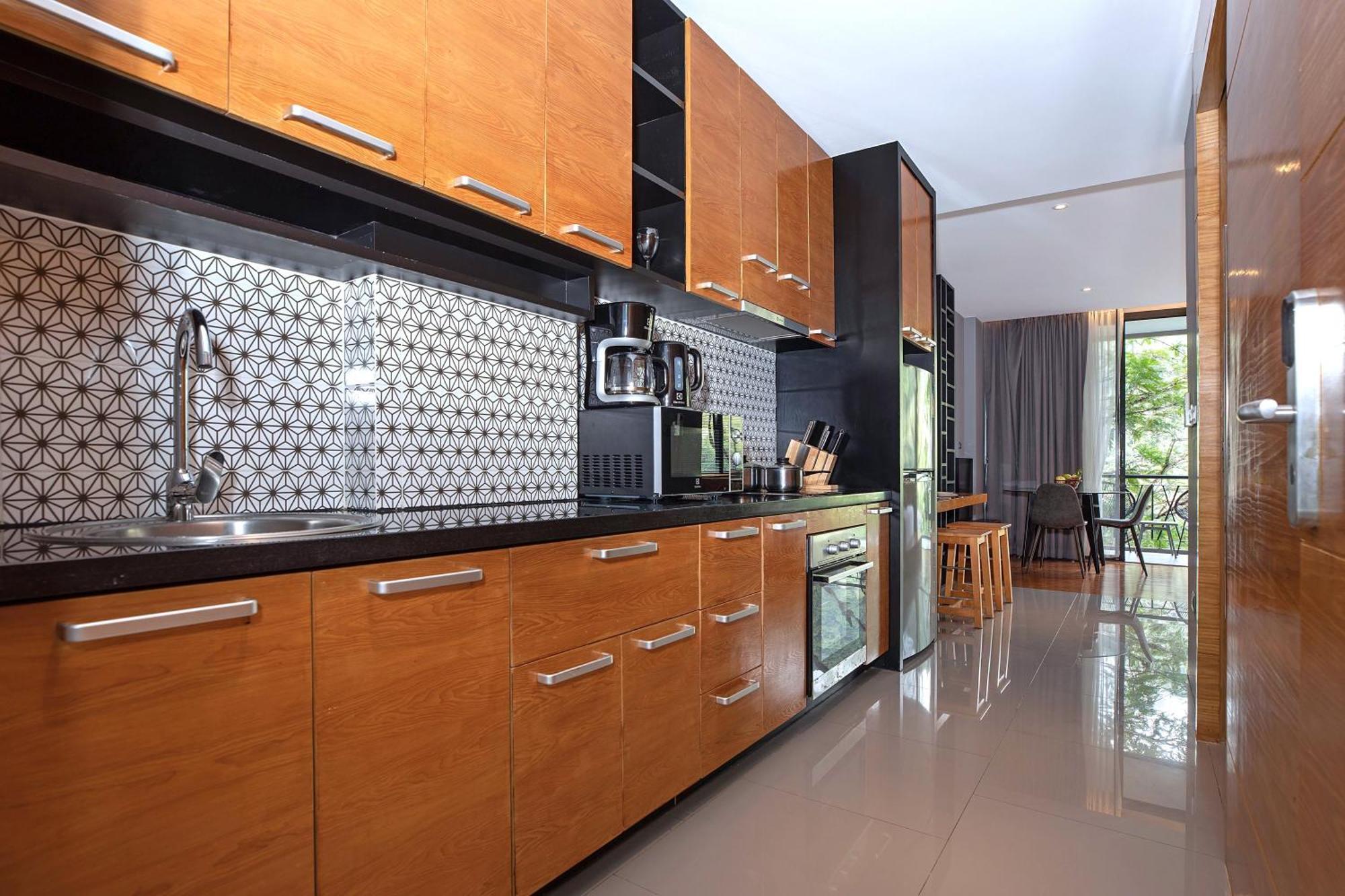 Embrace Nature, Comfort & Beach Proximity - B24 At Apartment