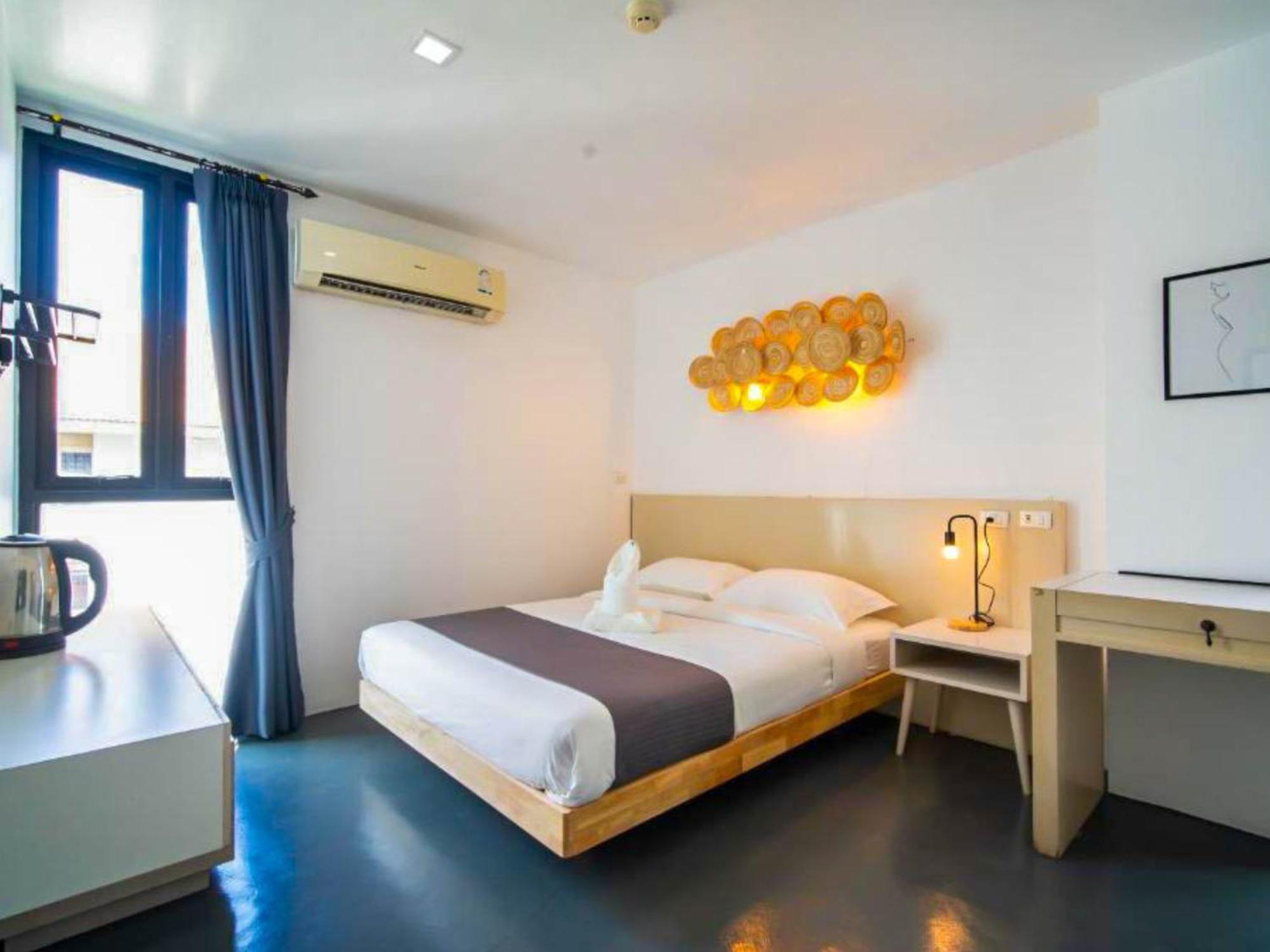 Hotel The Thai And *