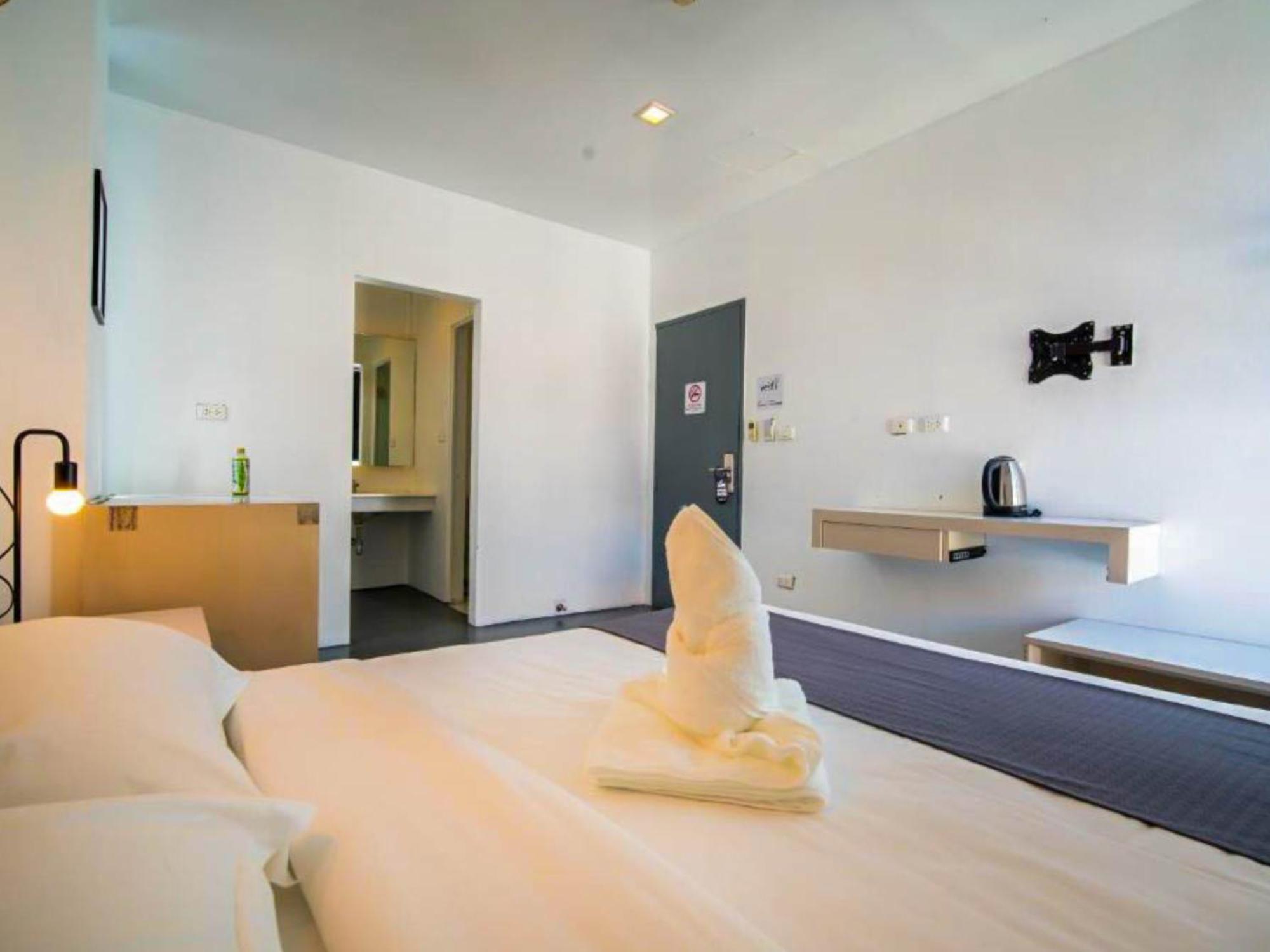 Hotel The Thai And *