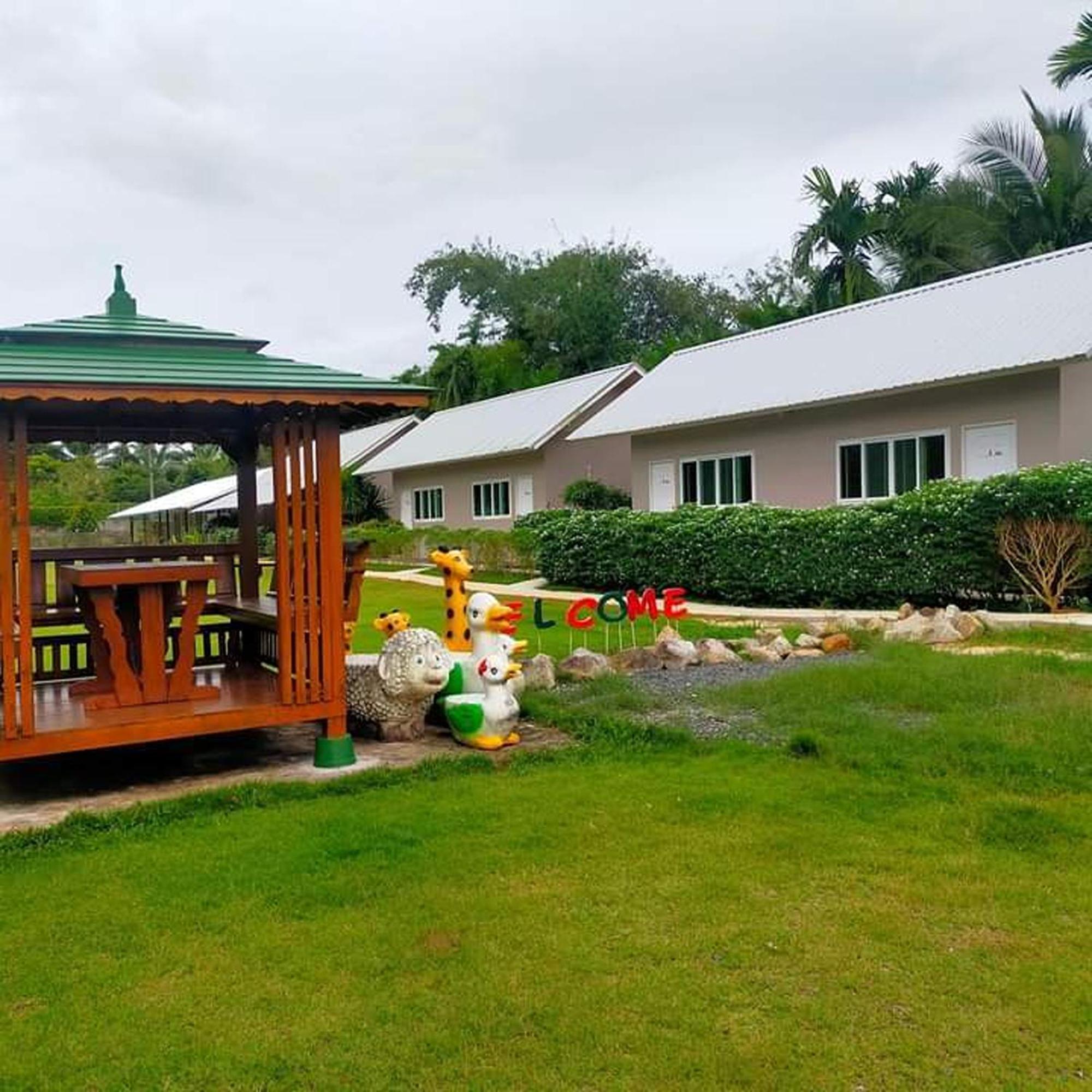 Davy Phuket Vakantieboerderij Ban Riang