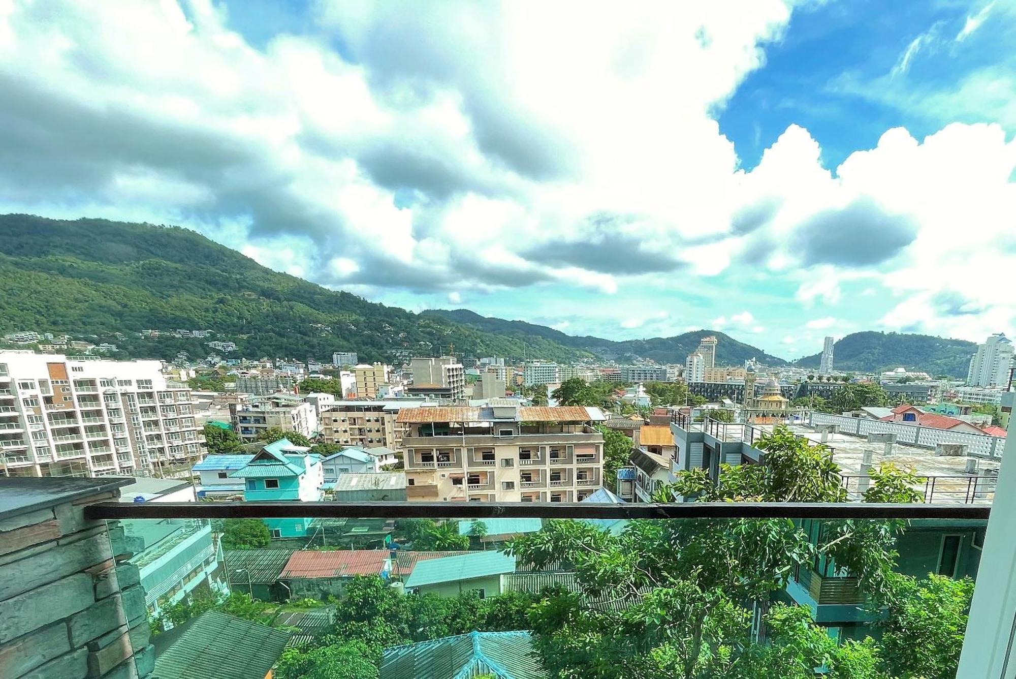 Apartment Private At Emerald Terrace *