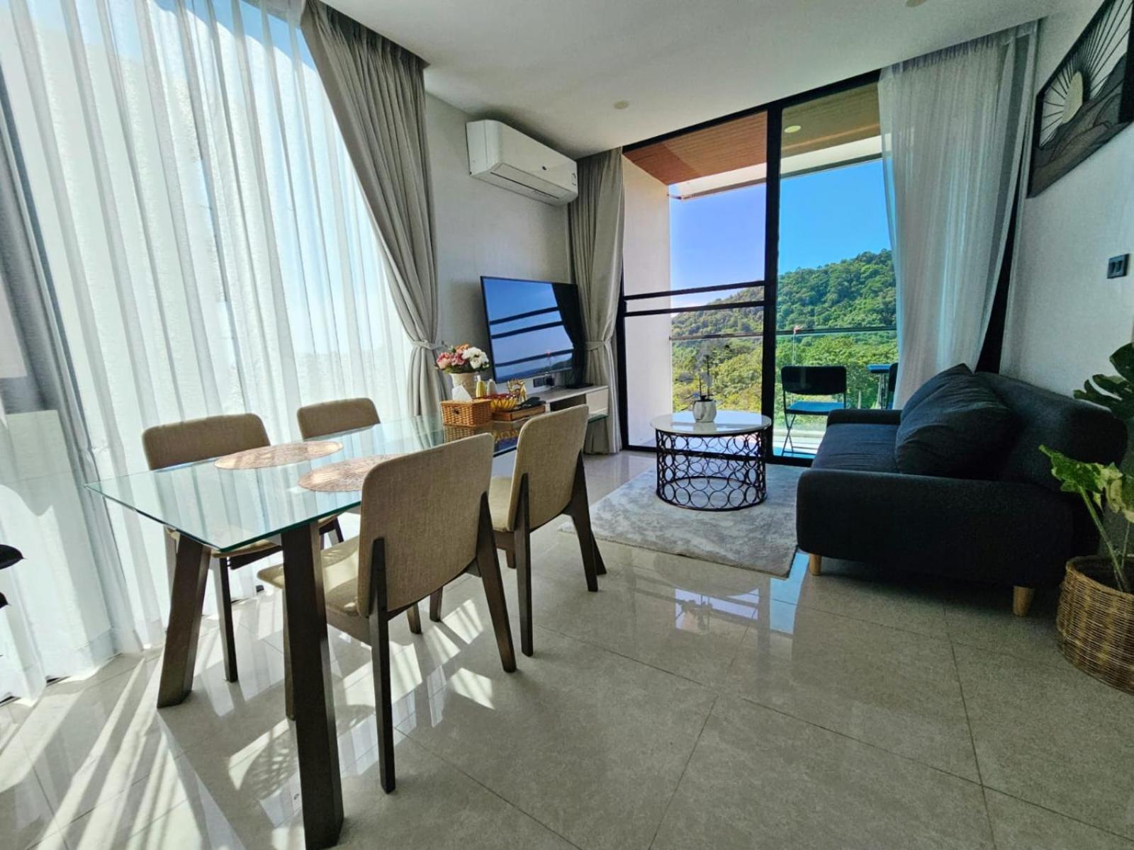 The Viva High Patong