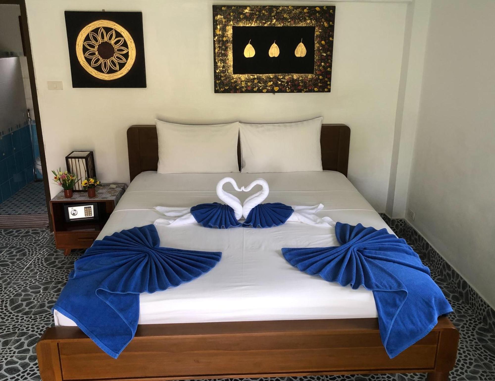 D&k Smiley Phuket Tempat peranginan 3*