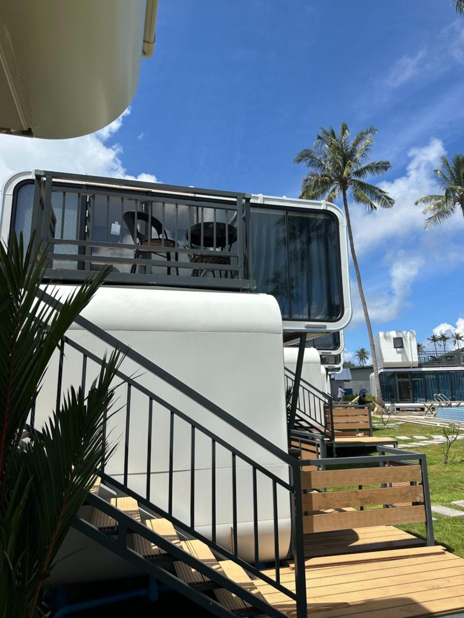 Space House Phuket Hotel 4*