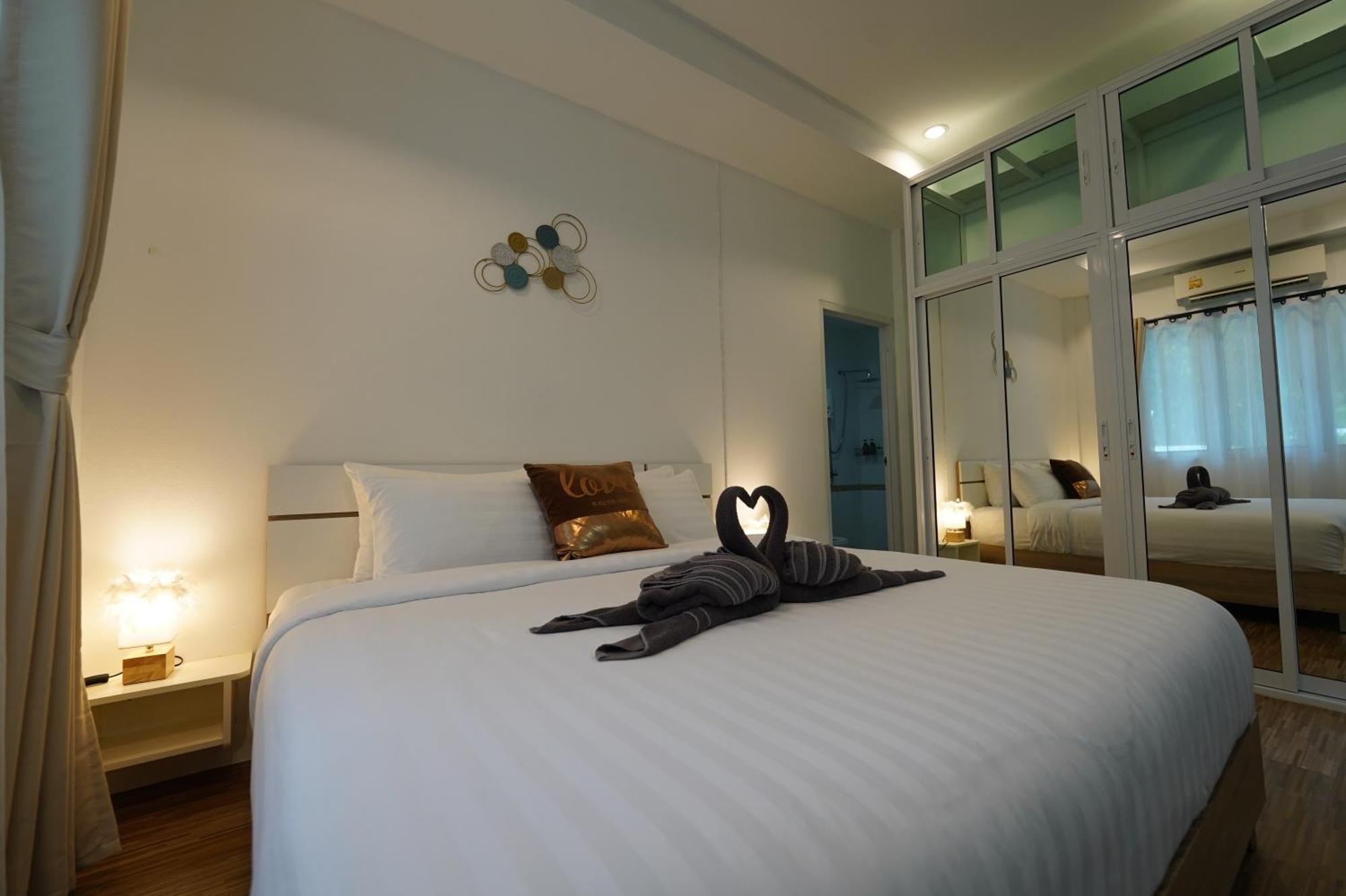 Tropical Oasis Aoyon House