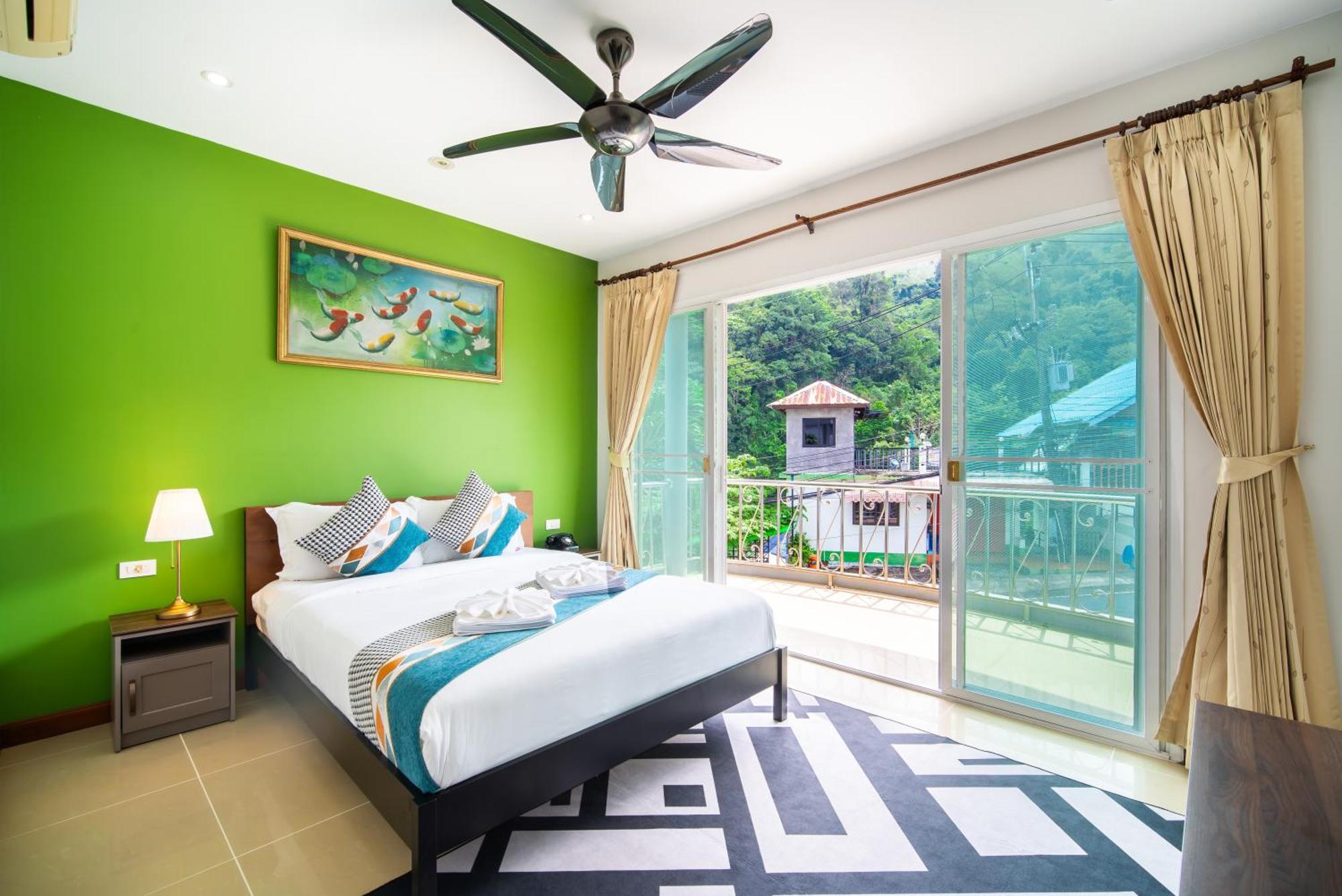 Villa Villa3 四卧海景泳池别墅 近班赞海鲜市场 中英泰三语服务 Patong