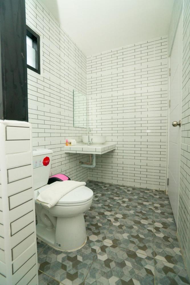 Lovely 2 Bed Share Pool Near Apartment