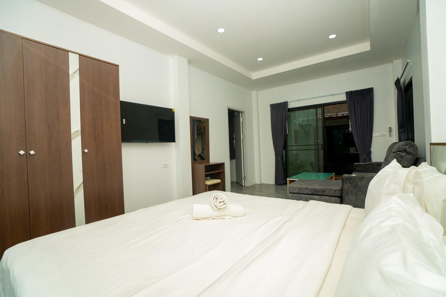 Lovely 2 Bed Share Pool Near Apartment *