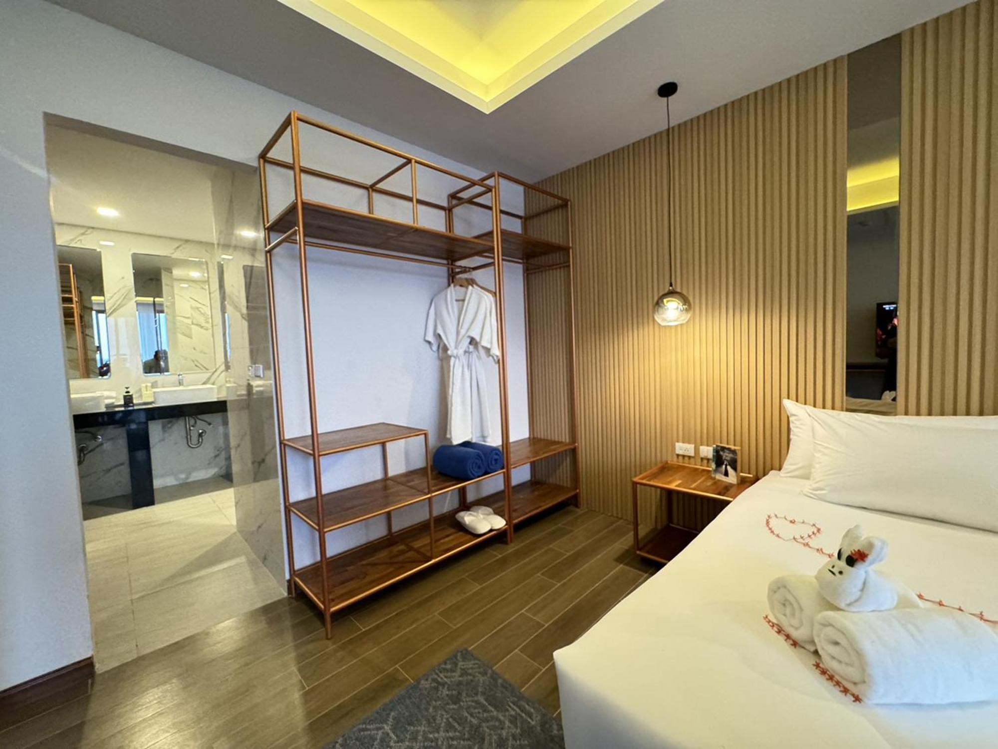 The Blue 3* Chalong