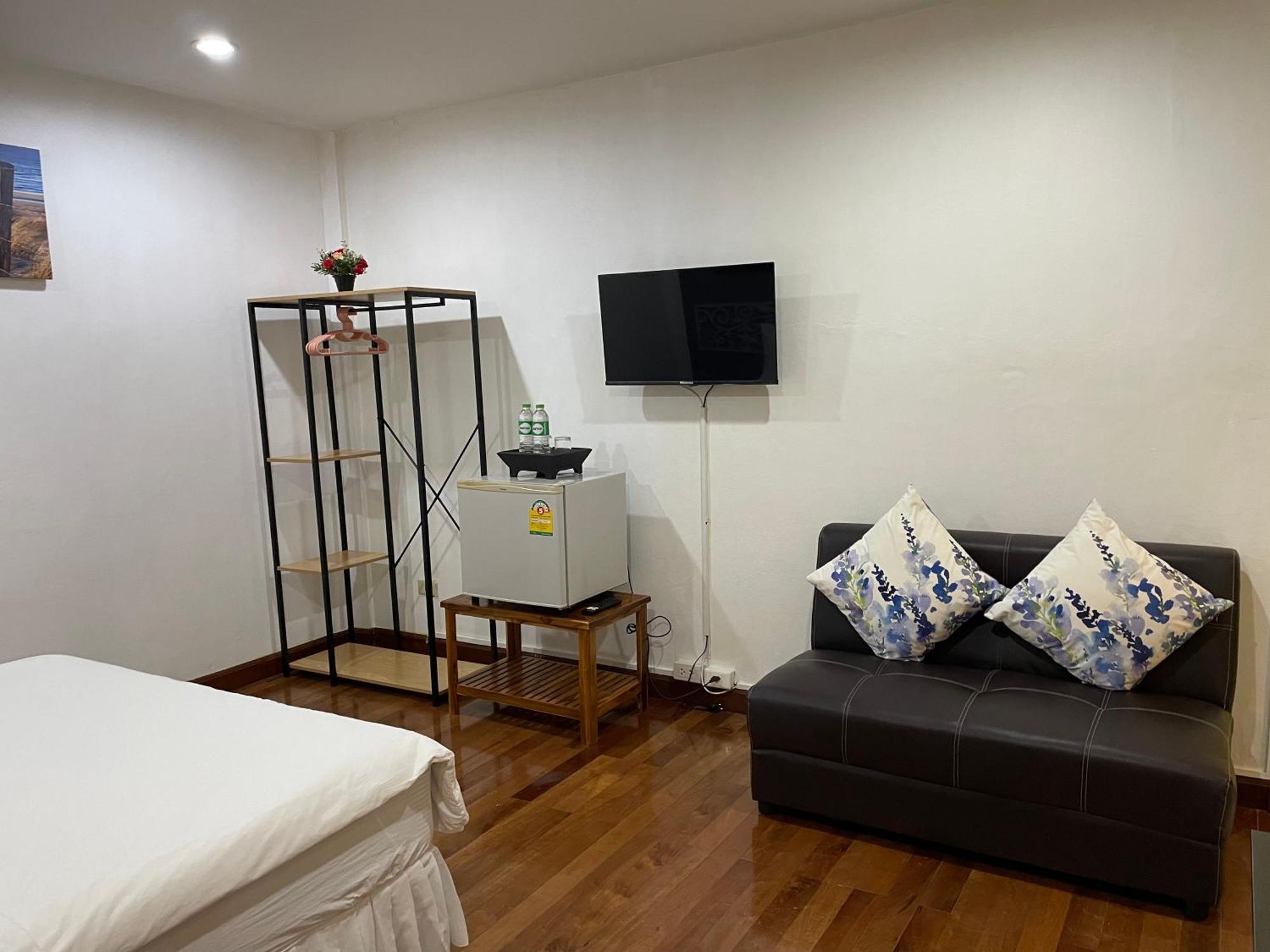 Hotel Nawaporn Place 2*