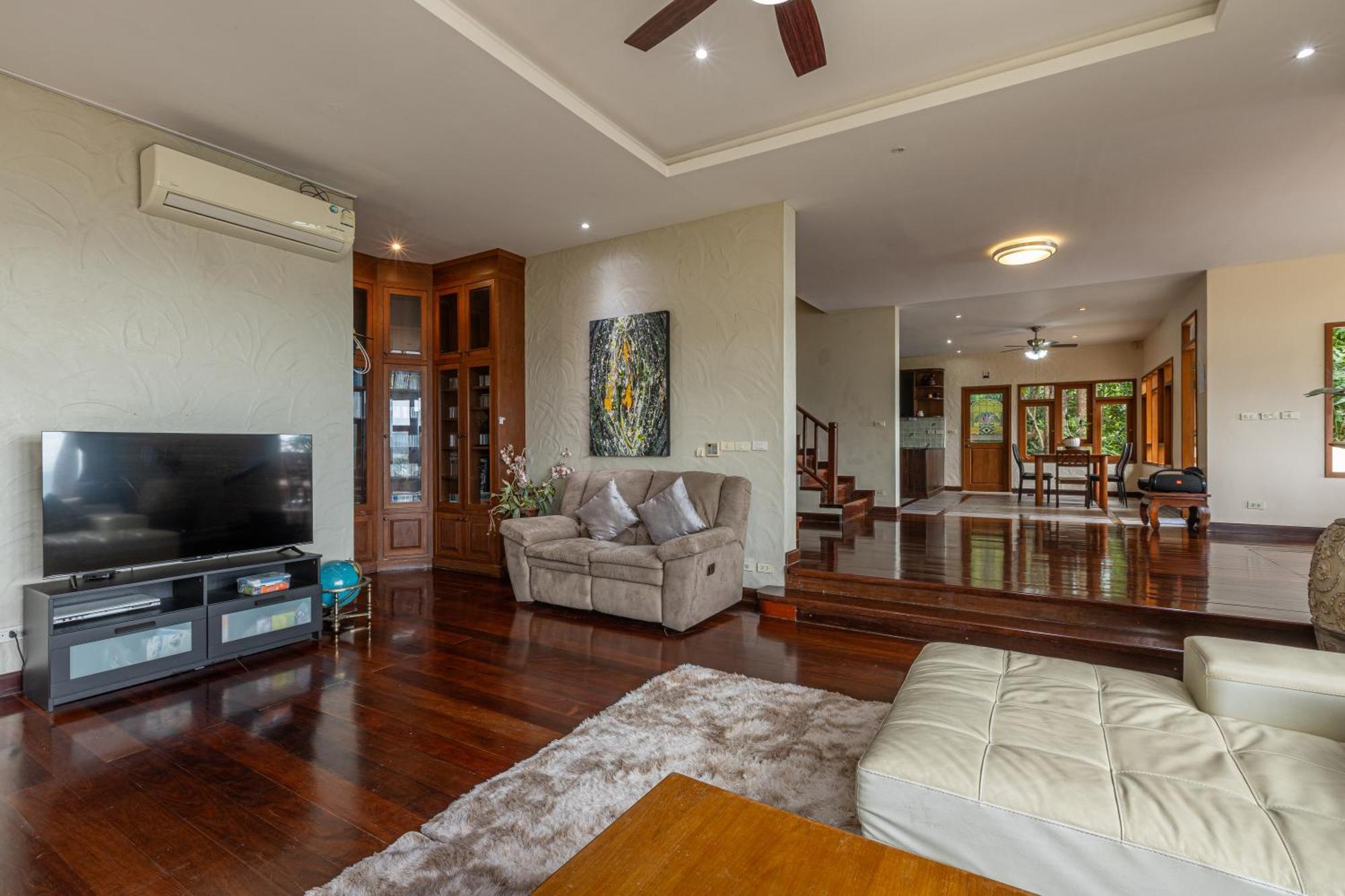 Villa Moon Talay View *