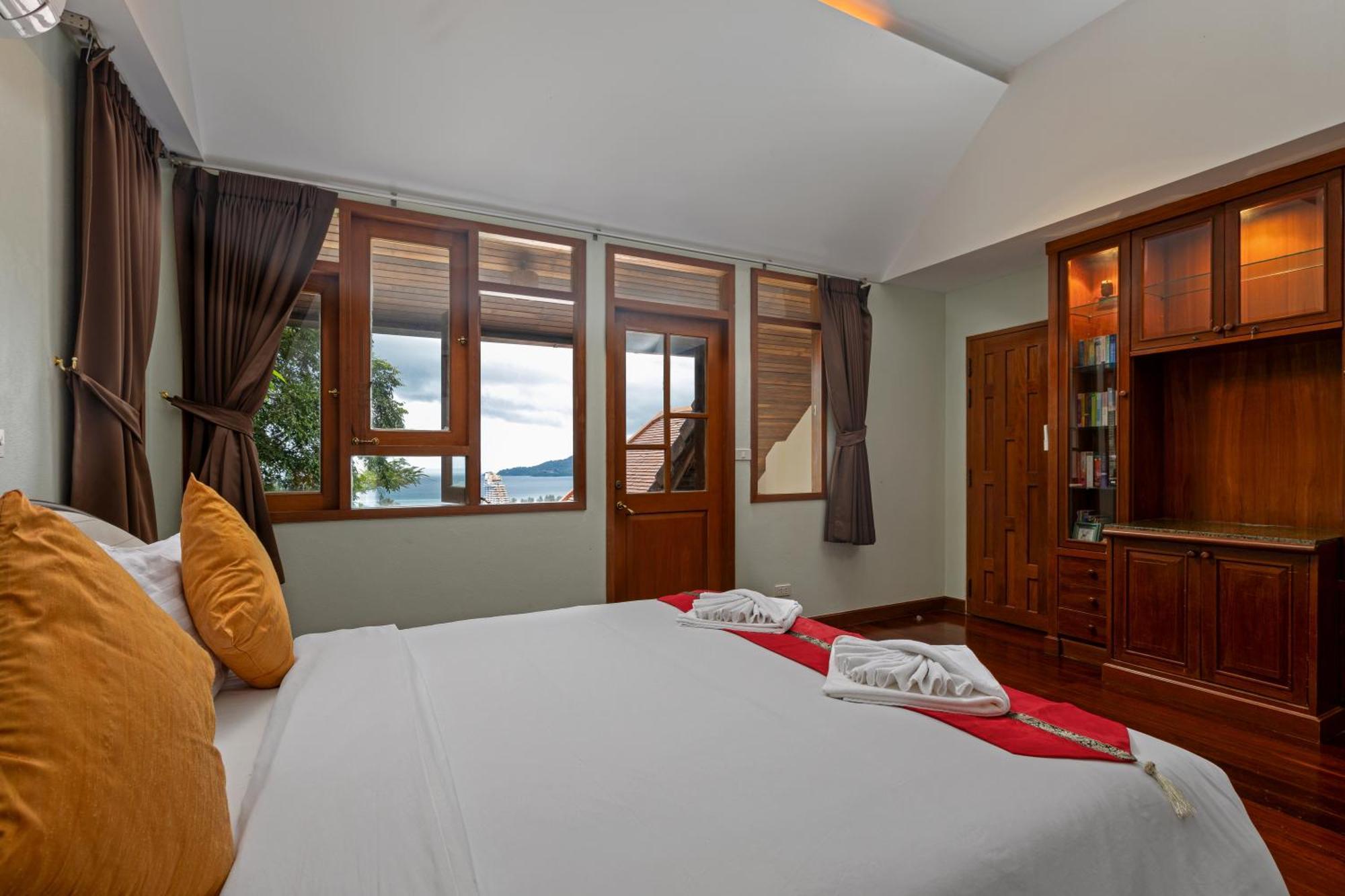 Villa Moon Talay View Patong