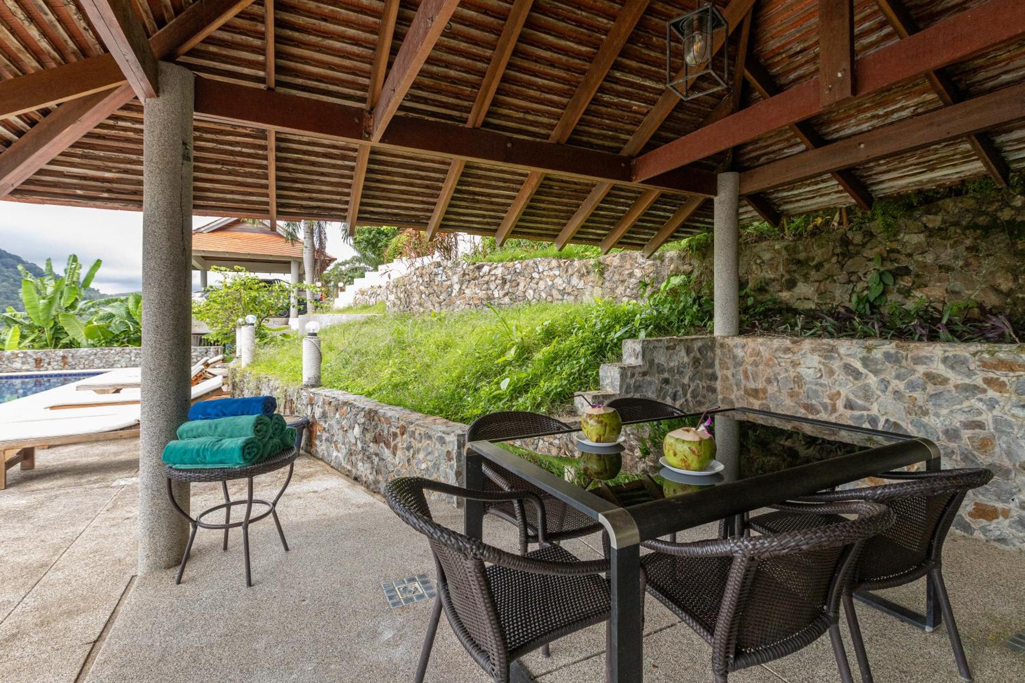 Moon Talay View Villa Patong