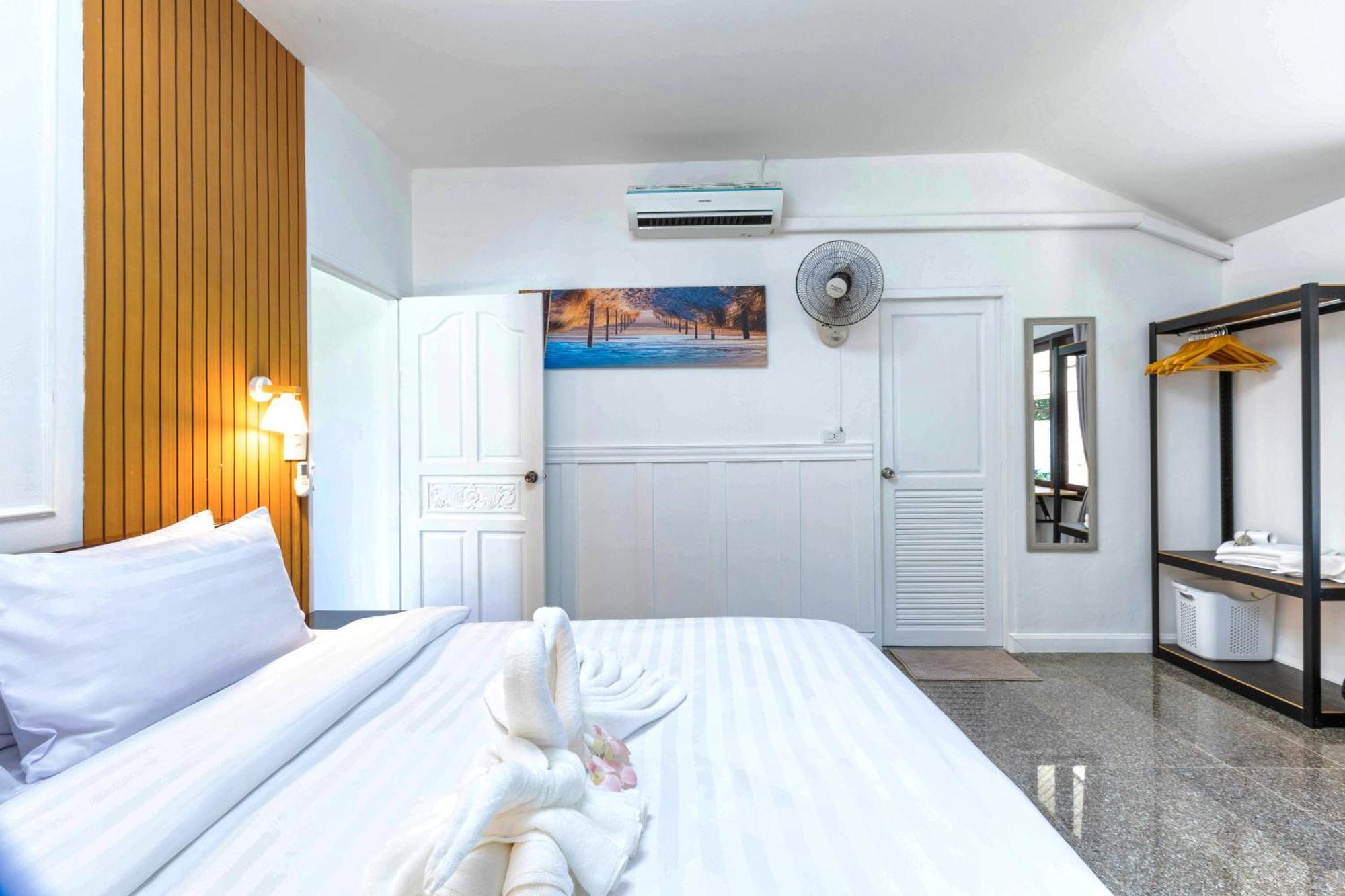 Classbnb - With Pool 2 Kilometers From * Strand Kamala