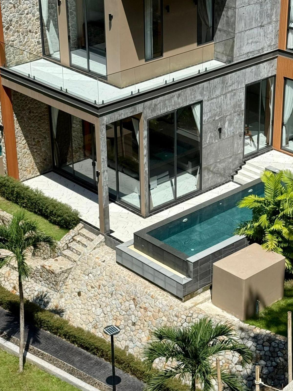 Luxury Menara Villa
