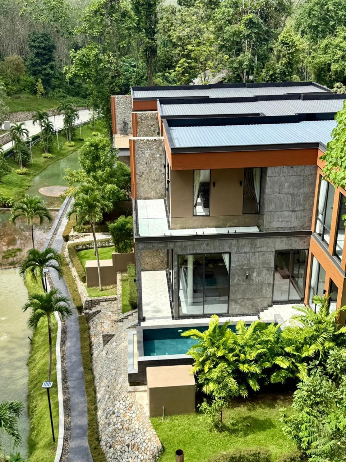 Villa Luxury Menara Ban Phak Chit
