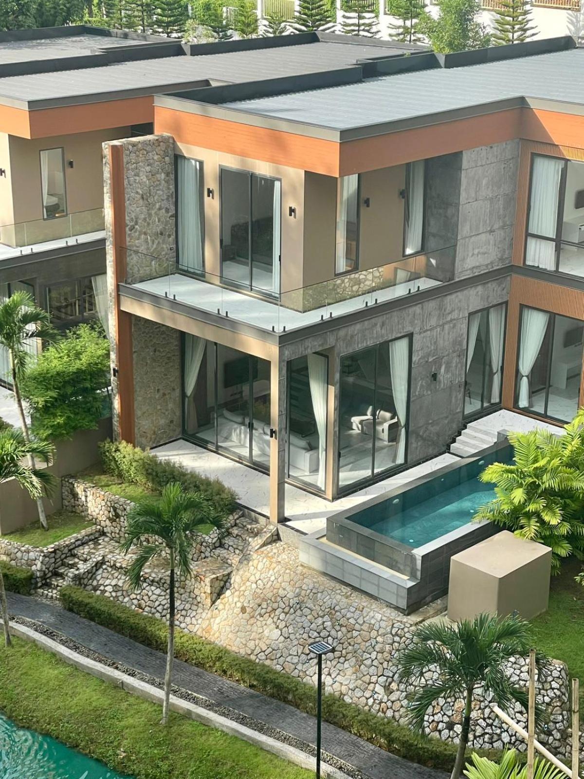 Villa Luxury Menara Ban Phak Chit