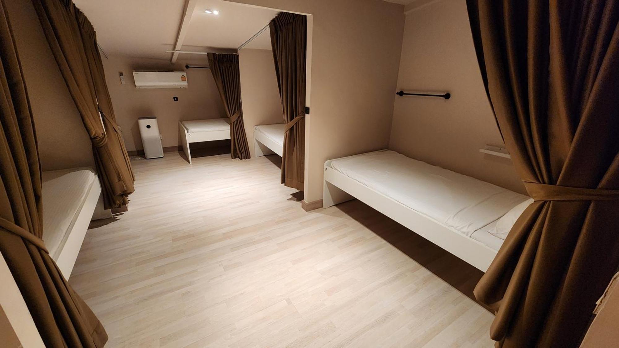 Guest house Ihoc - Phuket Oldtown Ban Lo Long