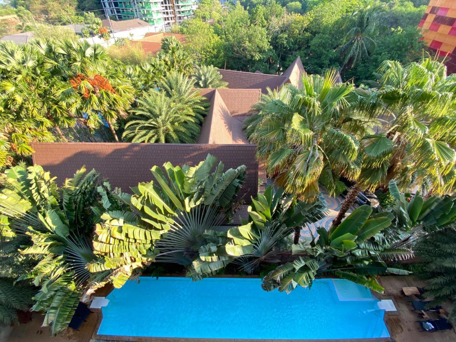 Apartment 60sqm Nai Harn Condo, Walk To Rawai