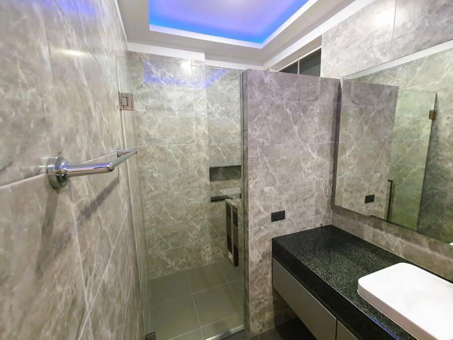 Modern Pool 3 Bedrooms Rawai