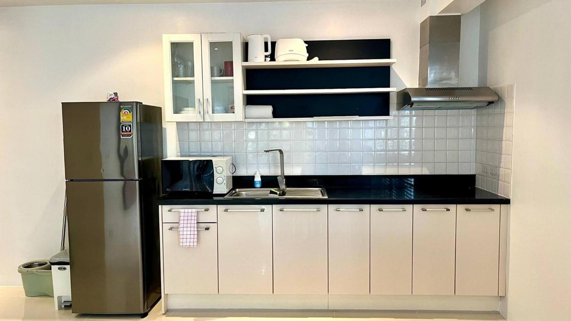 B6 - 1 Bedroom 1 Bathroom At Karon Phuket * Ban Karon