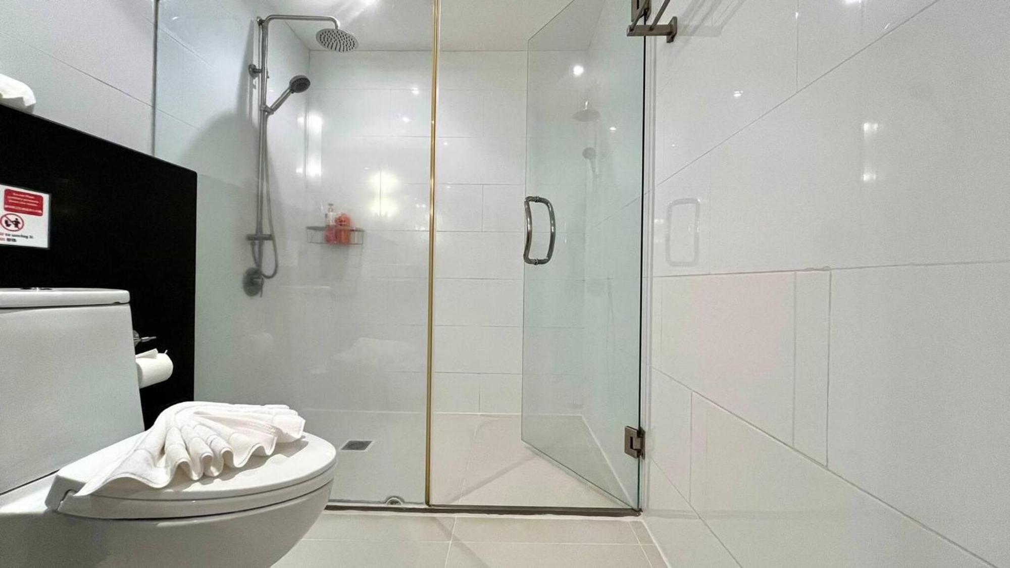 B6 - 1 Bedroom 1 Bathroom At Karon Phuket