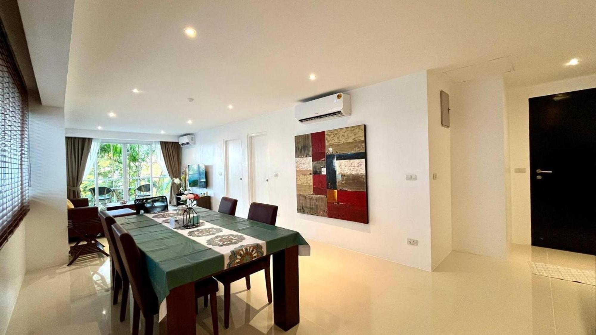B6 - 1 Bedroom 1 Bathroom At Karon Phuket Apartment Ban Karon