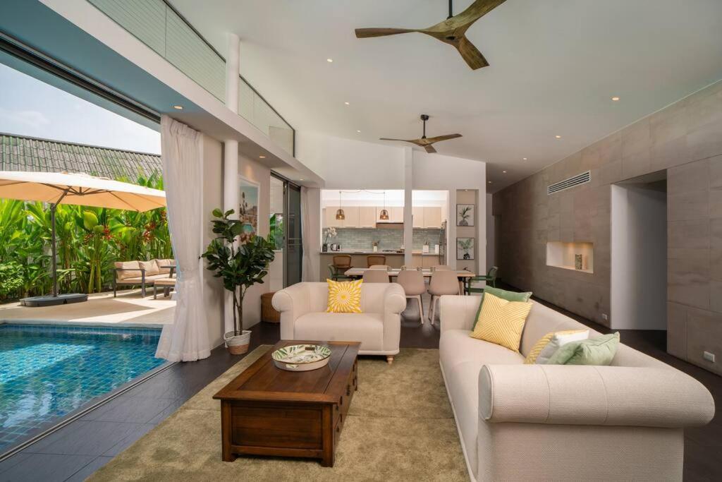 Modern Tranquillity Pool Villa, Layan Villa