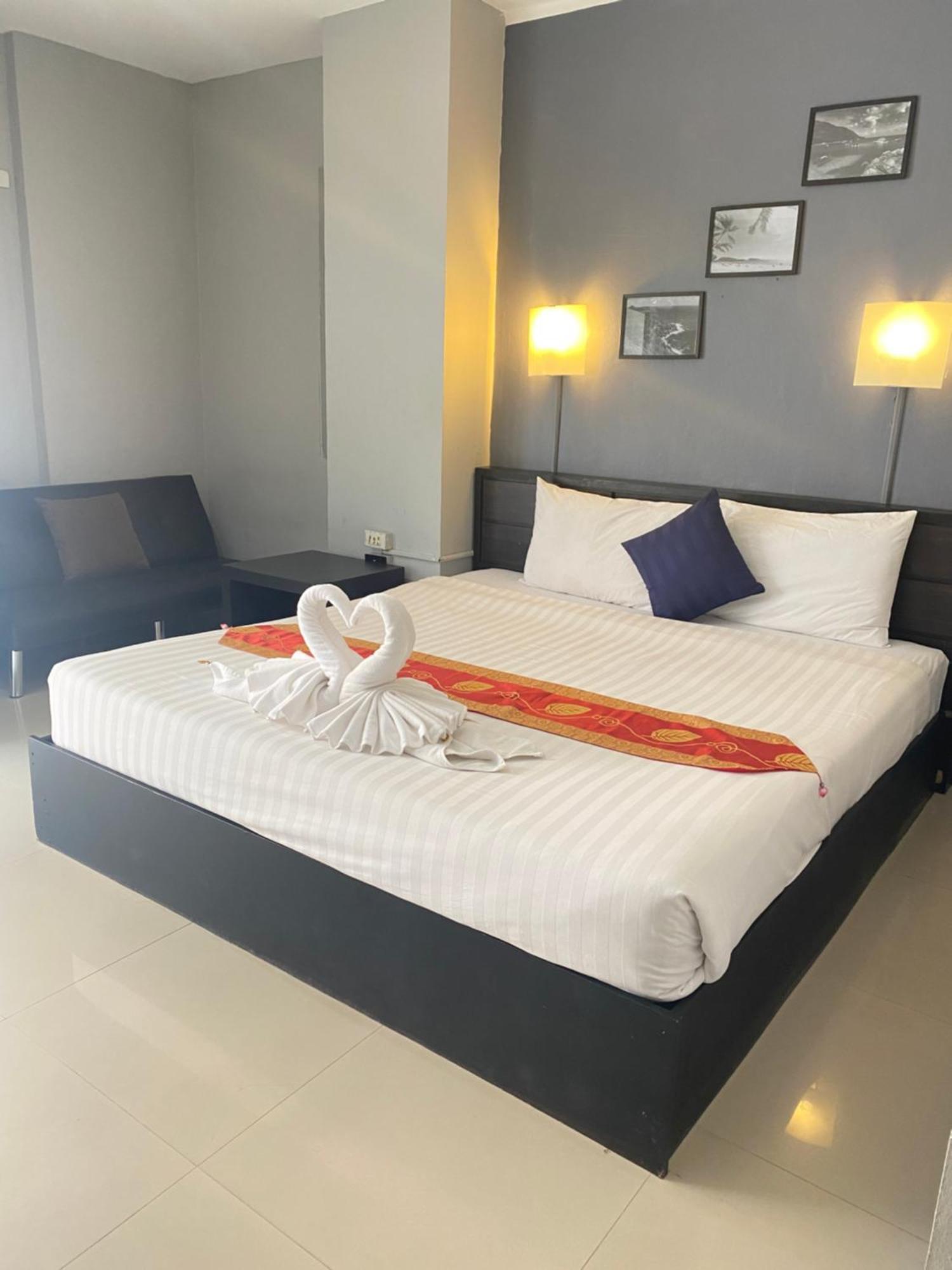Holiday Home Patong Hotel
