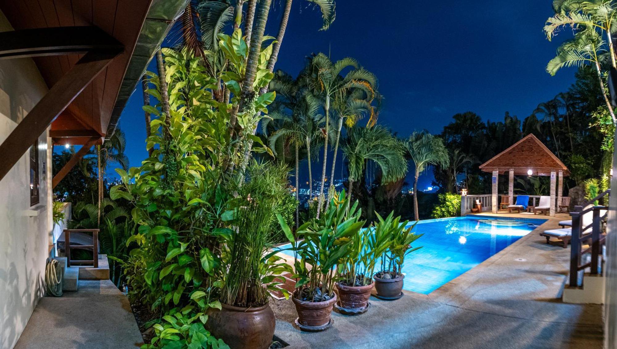 Baiyok Seaview And Edge Pool Villa *