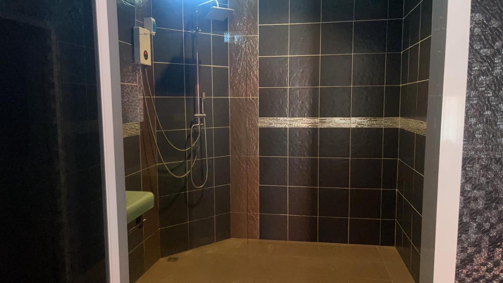Apartment Karon Studio Apartment Karon