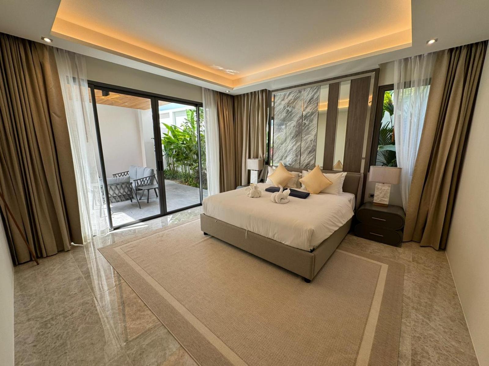 Villa Luxury Breeze With Private Pool & Maid Phuket