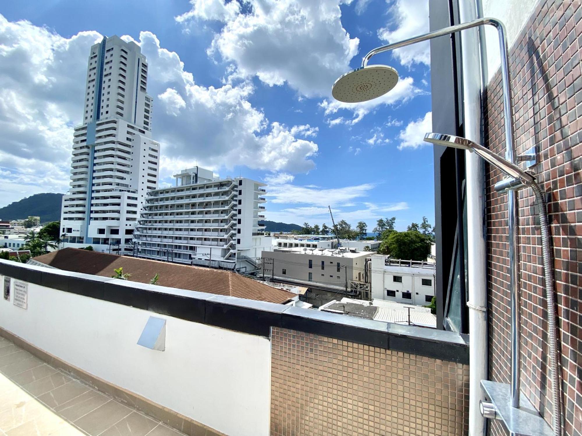 - - Absolute Bangla Unit Apartment Patong